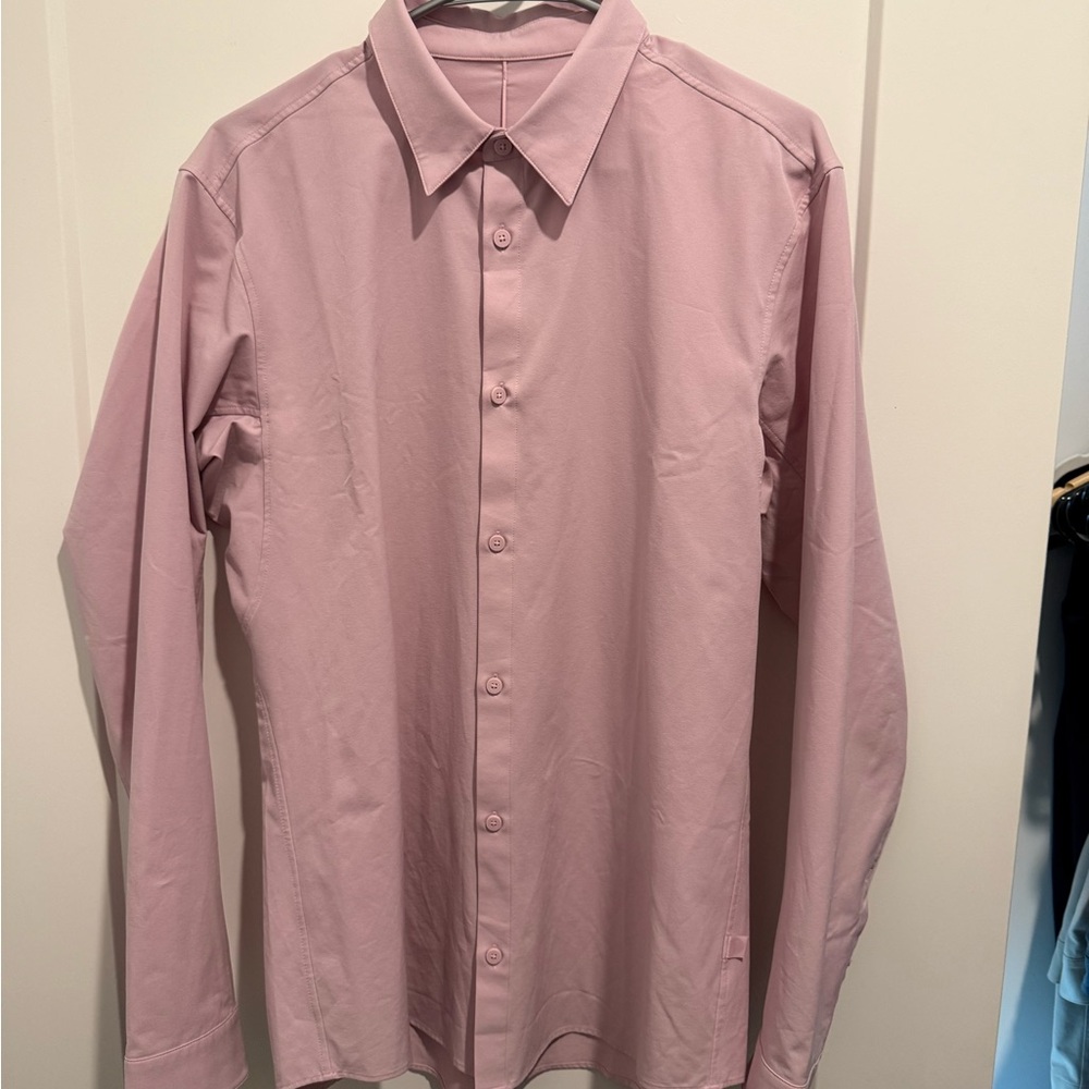Men's Lululemon New Venture Slim-Fit Button Up - Size M